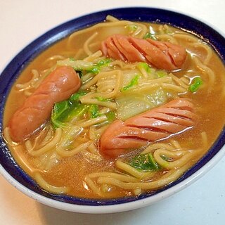 ウインナーと白菜の煮込みラーメン♬